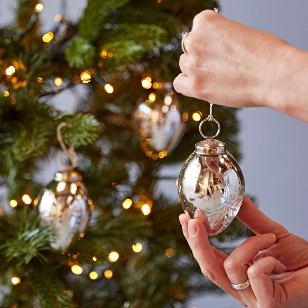 Lot de 3 boules de Noël en verre effet antique