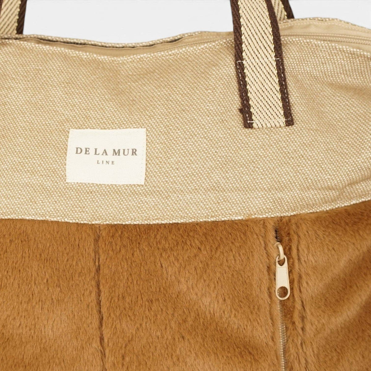 Grand sac à main en fausse fourrure – camel- d’Espagne