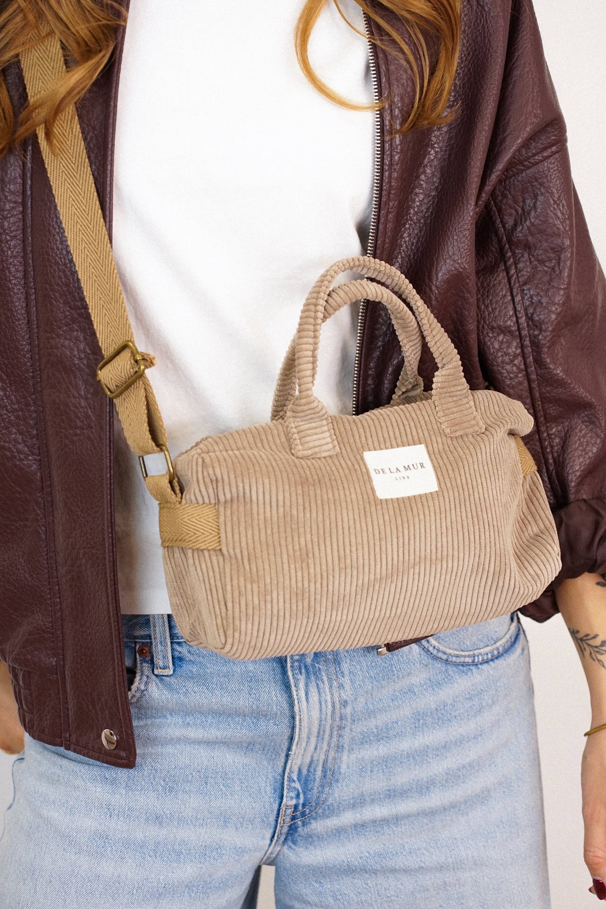 Petit sac bandoulière en velours côtelé – Taupe beige-d’Espagne