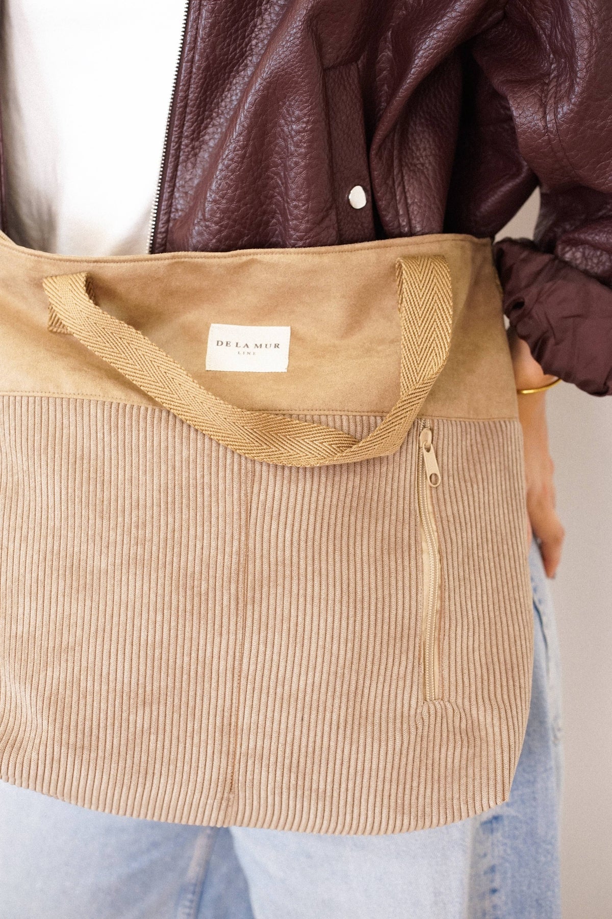 Grand sac à main en velours côtelé – taupe beige - d’Espagne
