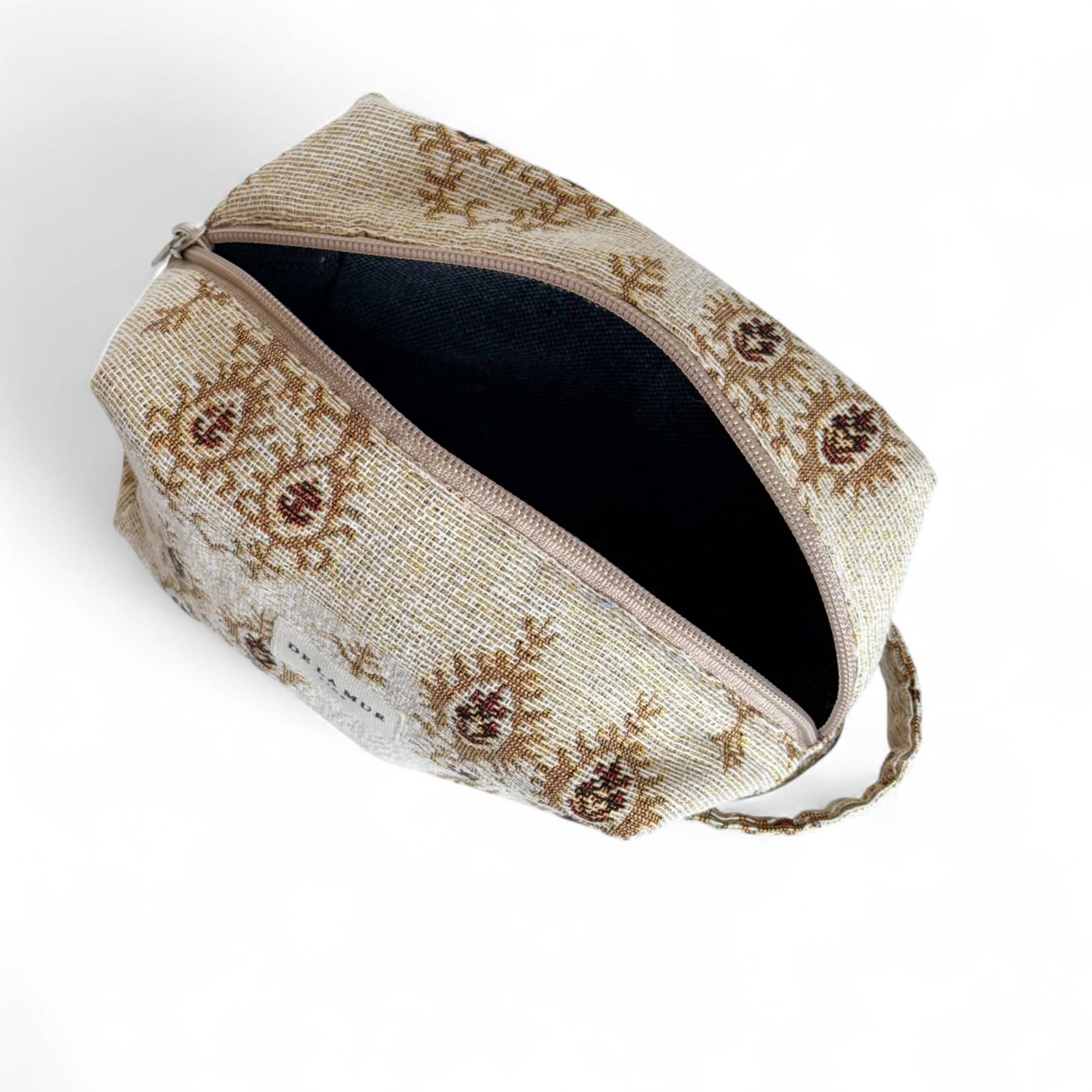 Trousse de maquillage carrée d'Espagne