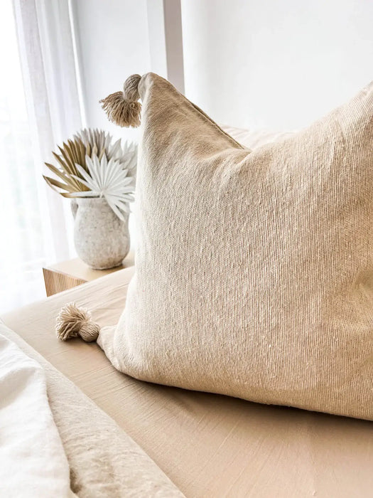 MAROC: Coussin d'oreiller marocain avec pompon